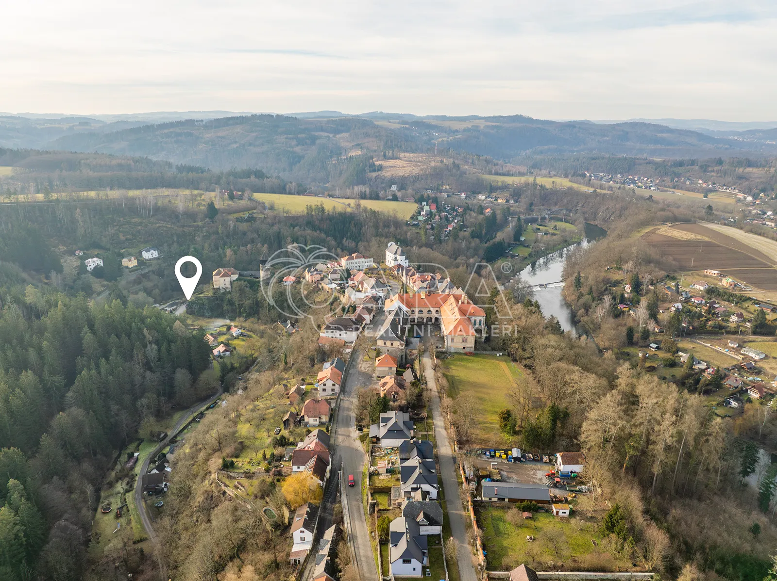 Rodinný dům (hrubá stavba), 3+1, 85 m², pozemek 1 454 m², ul. Nádražní – Rataje nad Sázavou