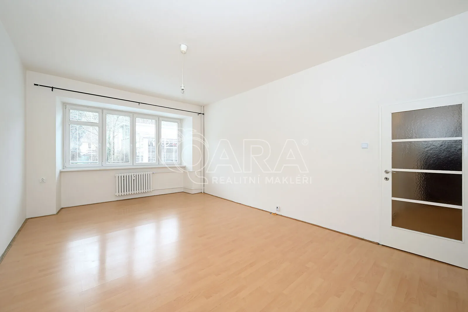 K PRONÁJMU – Prostorný byt 2+1, 62 m², lodžie, sklep, ul. Vrchlického, Praha 5 – Košíře